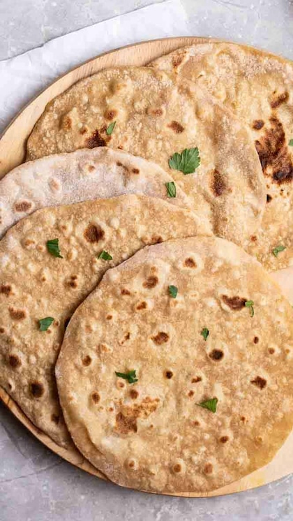 जानिए एक दिन में कितनी रोटियां हैं आपकी सेहत के लिए सही?