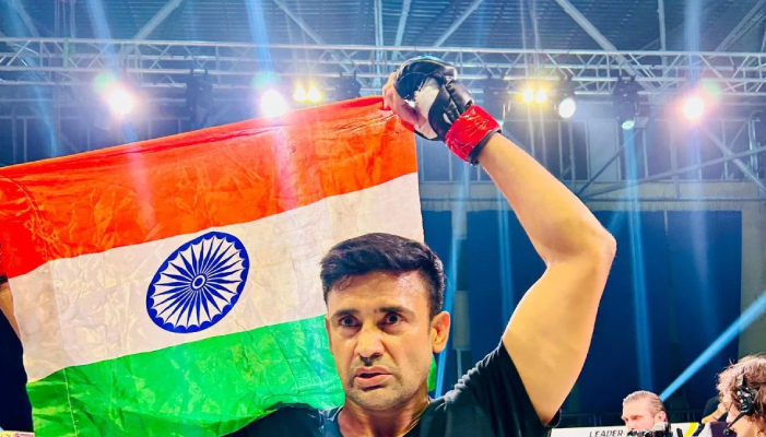 Indian Wrestler Sangram singh makes new history in MMA ans