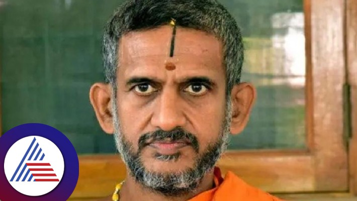 Tirupati prasadam controversy udupi pejavara shree reacts at ayodhya rav