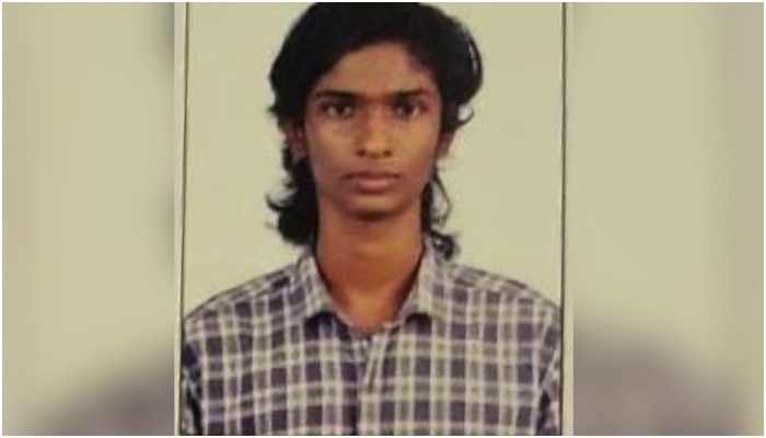 college student died scooter private bus accident in Kochi 