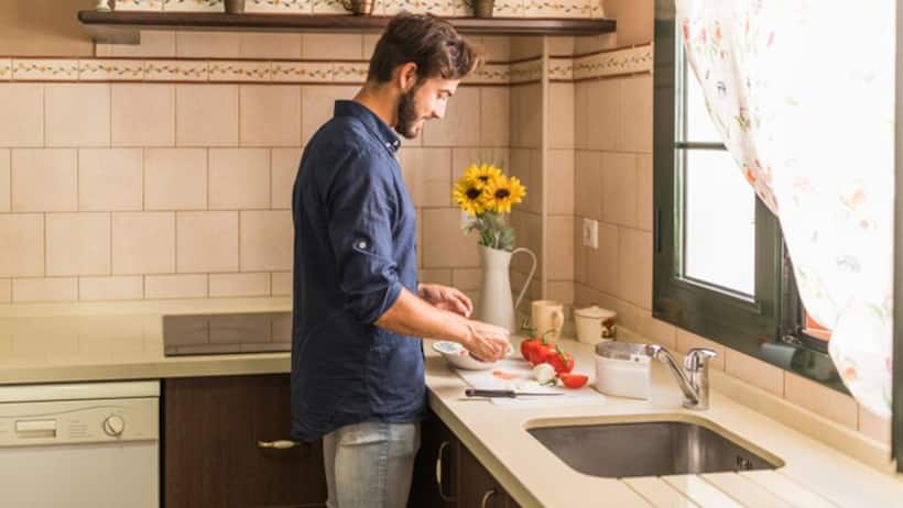 kitchen sink according to vastu