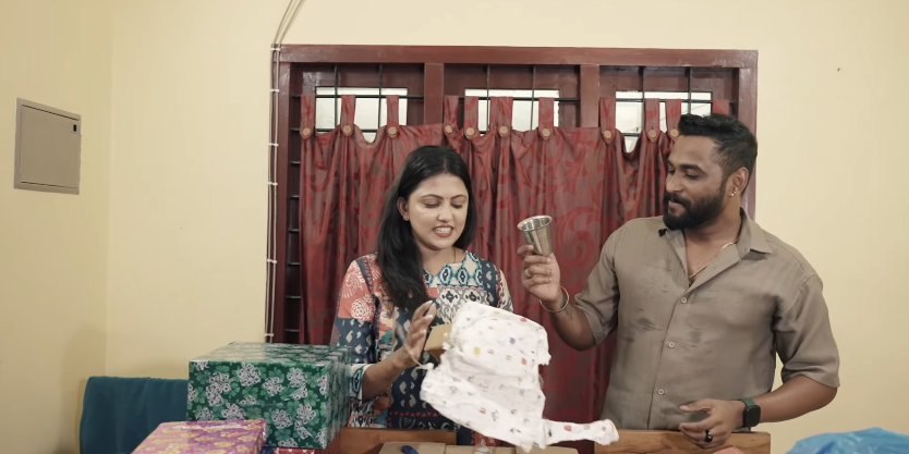 Sreevidya Mullachery Wedding Gift Unboxing video viral 