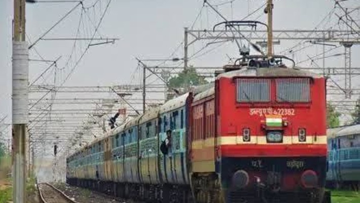 Dasara special train service from october 10th in Karnataka grg 