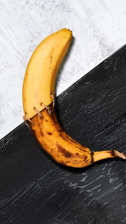 Why Do Bananas Turn Black?