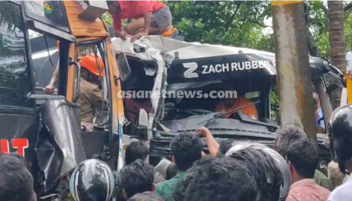 private bus tanker lorry collission at Palakkad