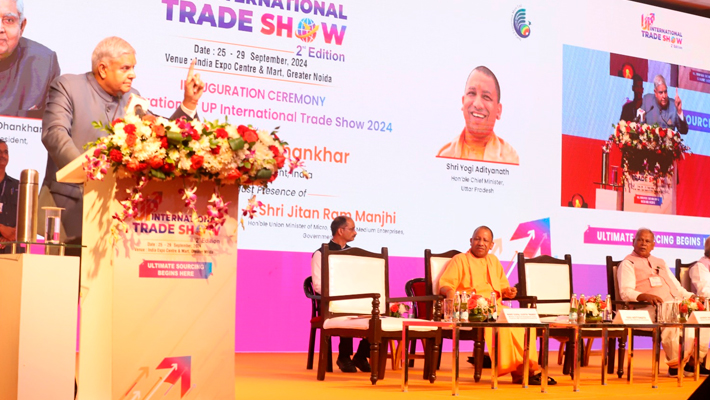 UP International Trade Show: Vice President Lauds Yogi Adityanath's Transformative Leadership AKP