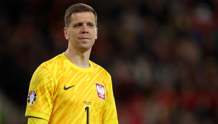 Barcelona set to sign Wojciech Szczesny  as replacement for injured Marc-Andre ter Stegen