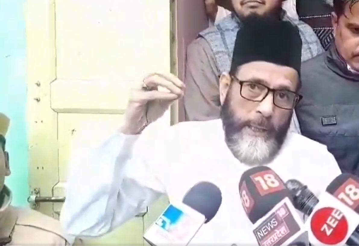 'If only 1% of Muslims take to the streets, Narendra Modi...': Tauqeer Raza's fiery speech sparks row (WATCH) shk