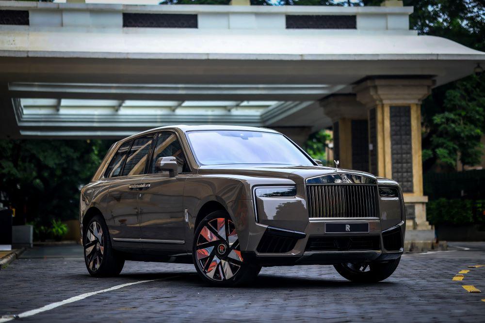 Rolls Royce launches Cullinan Series II in India