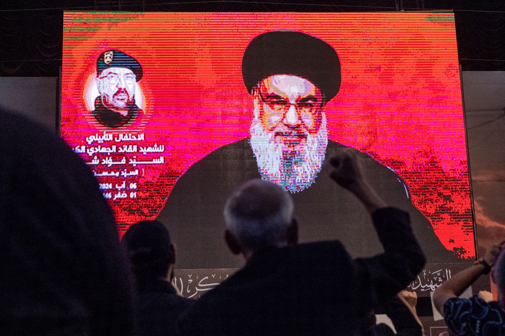 Israel airstrike targeting Hezbollah's headquarters rocks Beirut, fate of Hassan Nasrallah uncertain (WATCH) snt