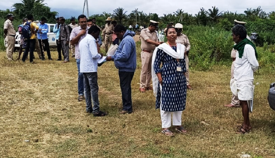 Government has given alternative land to Tumakuru farmers who had given land to HAL gvd