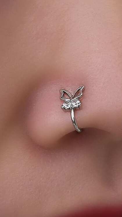Butterfly Stone Nose Pin