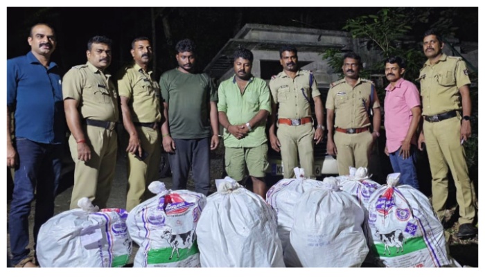 137 kilo ganga and two people arrested in vellarada by special squad 