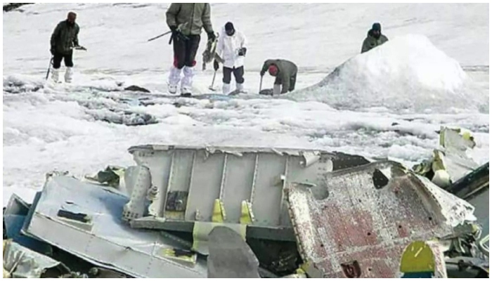 Indian Army recovers 4 bodies of 1968 plane crash victims near Rohtang Pass vkp