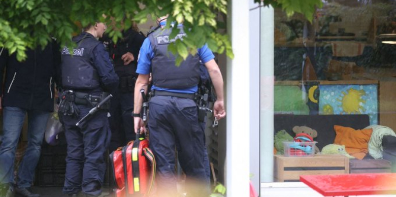 Three children injured  in a knife attack at a daycare centre 