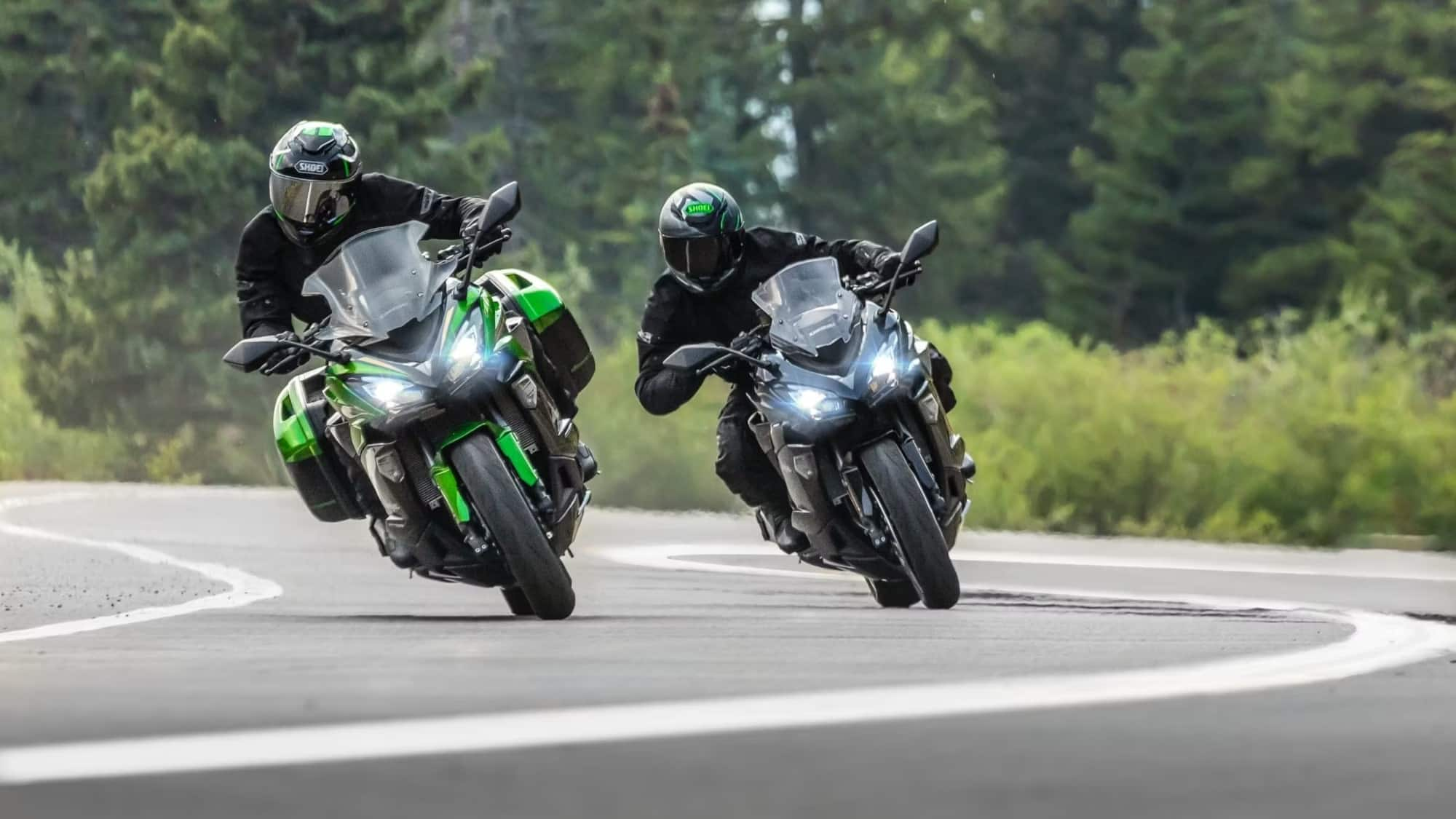 Kawasaki Ninja 1100 SX: The 6-Gear Superbike Dominating the Market sns