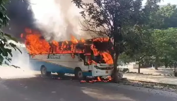 Running bus caught fire at Greater Noida