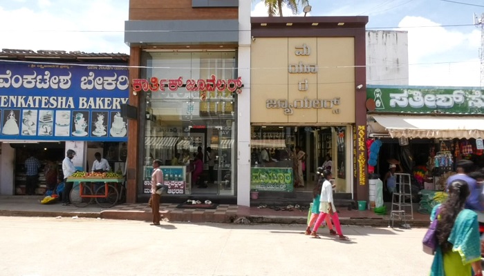 miscreants wrote the warning letter to Shops Owners in Chamarajanagar grg 