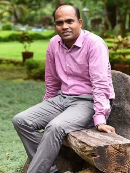 <p>केरल के मल्लपुरम जिले के एवान्नाप्पारा गांव के रहने वाले मोहम्मद अली शिहाब महज 7 साल की उम्र में अपने पिता के साथ बांस की टो​करियां बेचते थे।</p>
