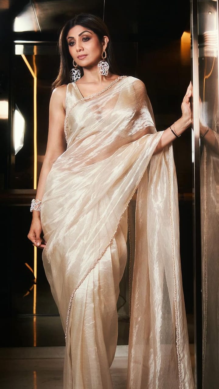 Shilpa Shetty Saree Style 8 Stunning Saree Looks to Impress rav