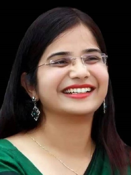 स्ट्रगल ऐसा...22 की उम्र में IAS बन गई ये लड़की