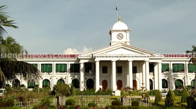 16 suspended employees of Revenue Department in Kerala taken back 16 suspended employees of Revenue Department in Kerala taken back