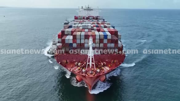 Vizhinjam Port grant refund clause V N Vasavan  questions central government 