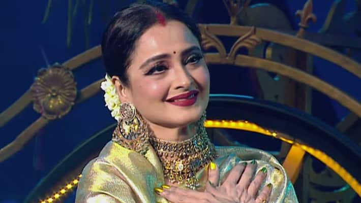 Rekha Sindoor Mystery: Know truth behind her iconic look RBA