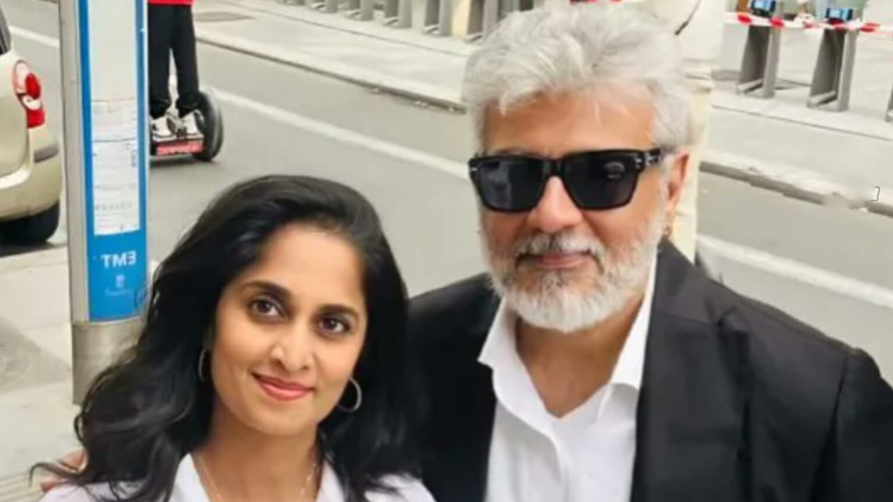 Ajithkumar walking peacefully on road side with Shalini in Spain gan