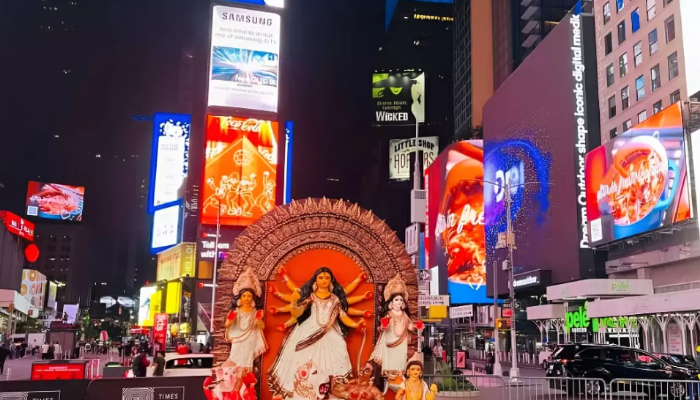 Durga Puja 2024: NRI's celebrate festival for the first time ever in NYC's Times Square - WATCH ATG