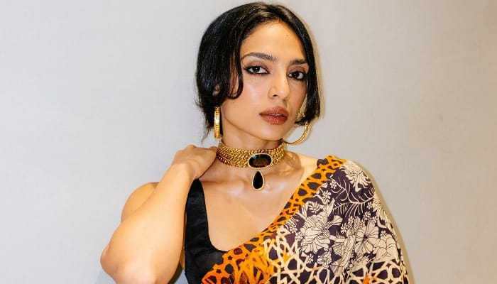 Sobhita Dhulipala reveals   crazy story about sister  Samantha gow