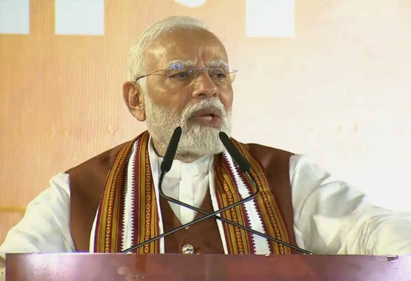 'Hindus divided, Muslims exploited': PM Modi's sharp accusations against Congress after election results