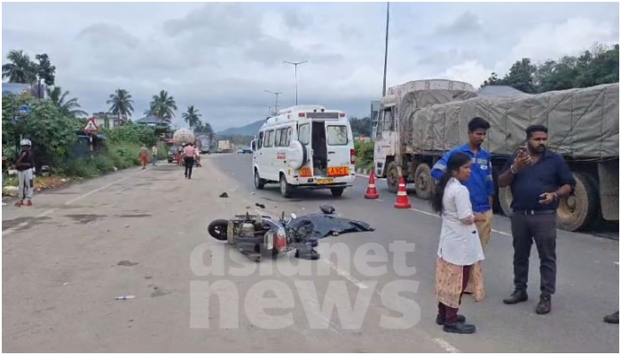 Tanker lorry accident scooter driver died in Palakkad