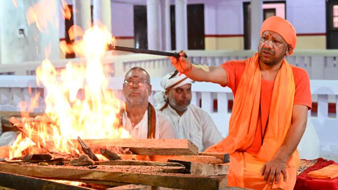 Navratri-2024-Maha-Ashtami-rituals-conclude-with-havan-at-Gorakhnath-temple-Shaktipeeth