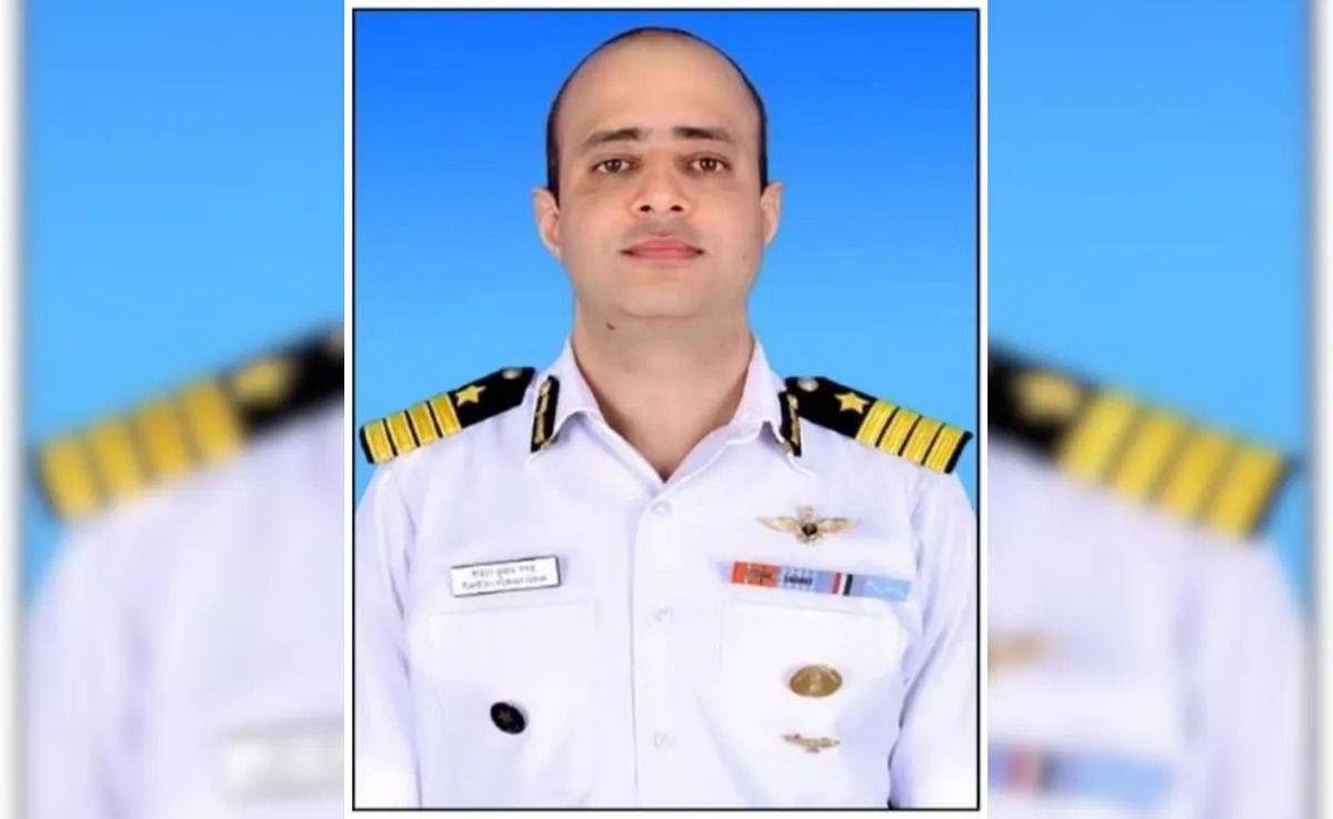 Mortal remains of missing Indian Coast Guard pilot recovered over a month after helicopter crash snt