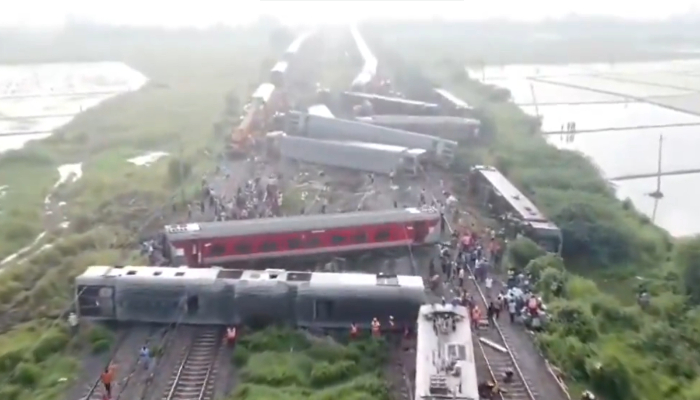 Tamil Nadu train collision: Restoration estimated to take 16 hours, 18 trains cancelled dmn