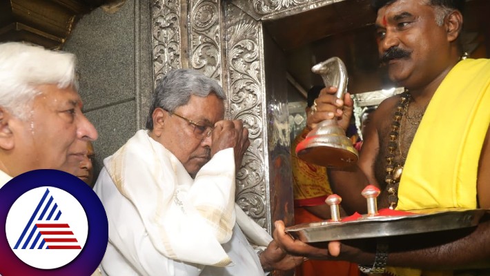 CM Siddaramaiah offered special pooja at Savadatti Yallamma temple in the name of his wife parvathi rav