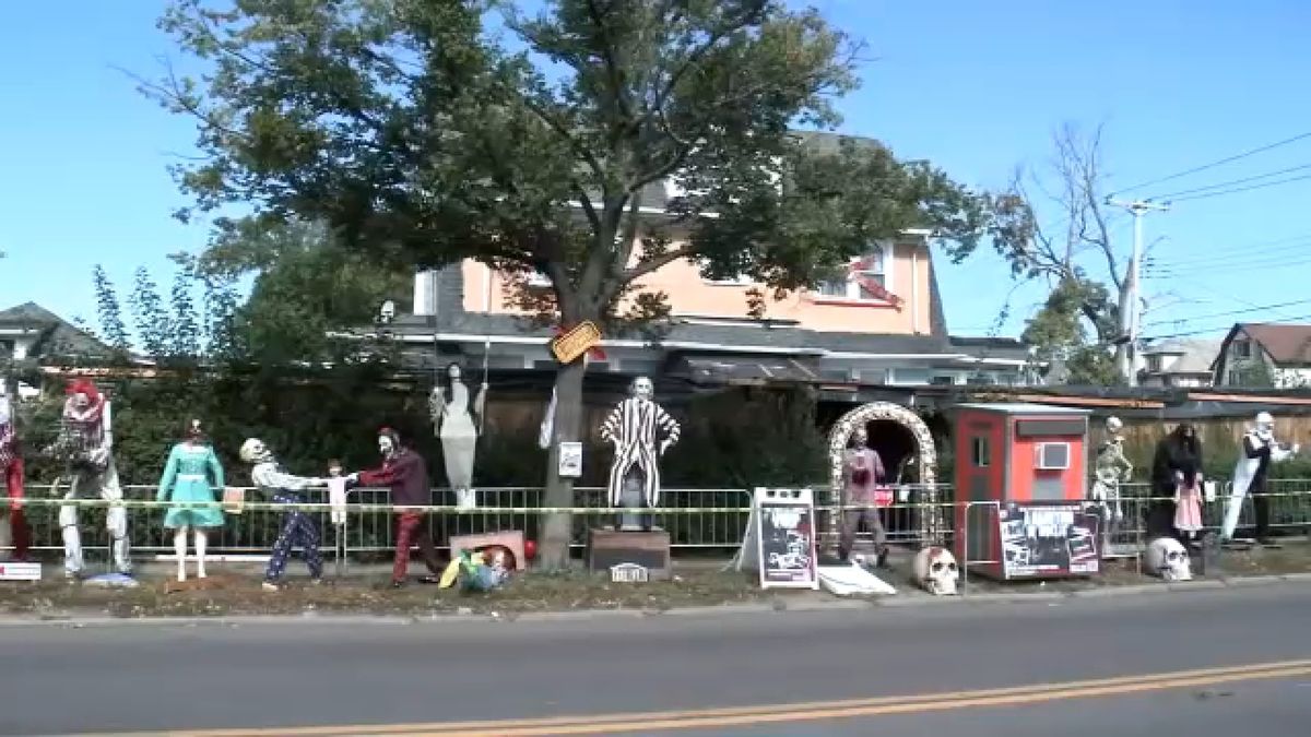 Honeymoon Horror: Bride breaks ankles in New York haunted house