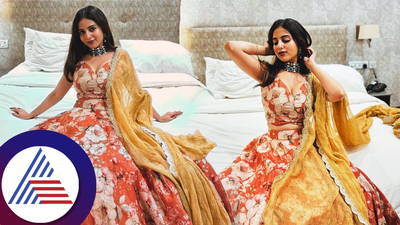 Bigg Boss Niveditha gowda flaunts ethnic dress sitting on bed photo goes viral vcs