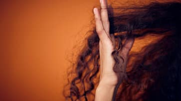 Signs Your Hair Is Damaged and What to Do About It