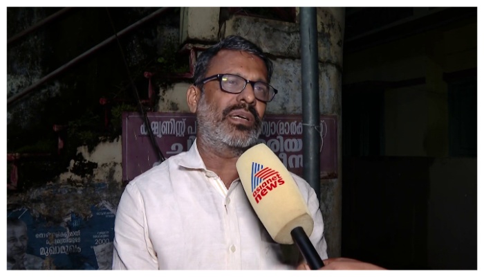 cpm palakkad district secretary suresh babu says if sarin wants to join left will accept him