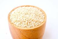 white-sesame-benefits strengthens-bones-and-ight-diseases