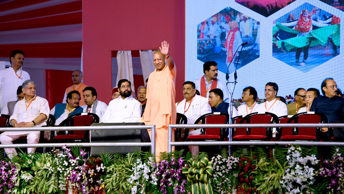 UP CM Yogi Adityanath attends Haryana CM Nayab Singh Saini swearing-in ceremony mrq