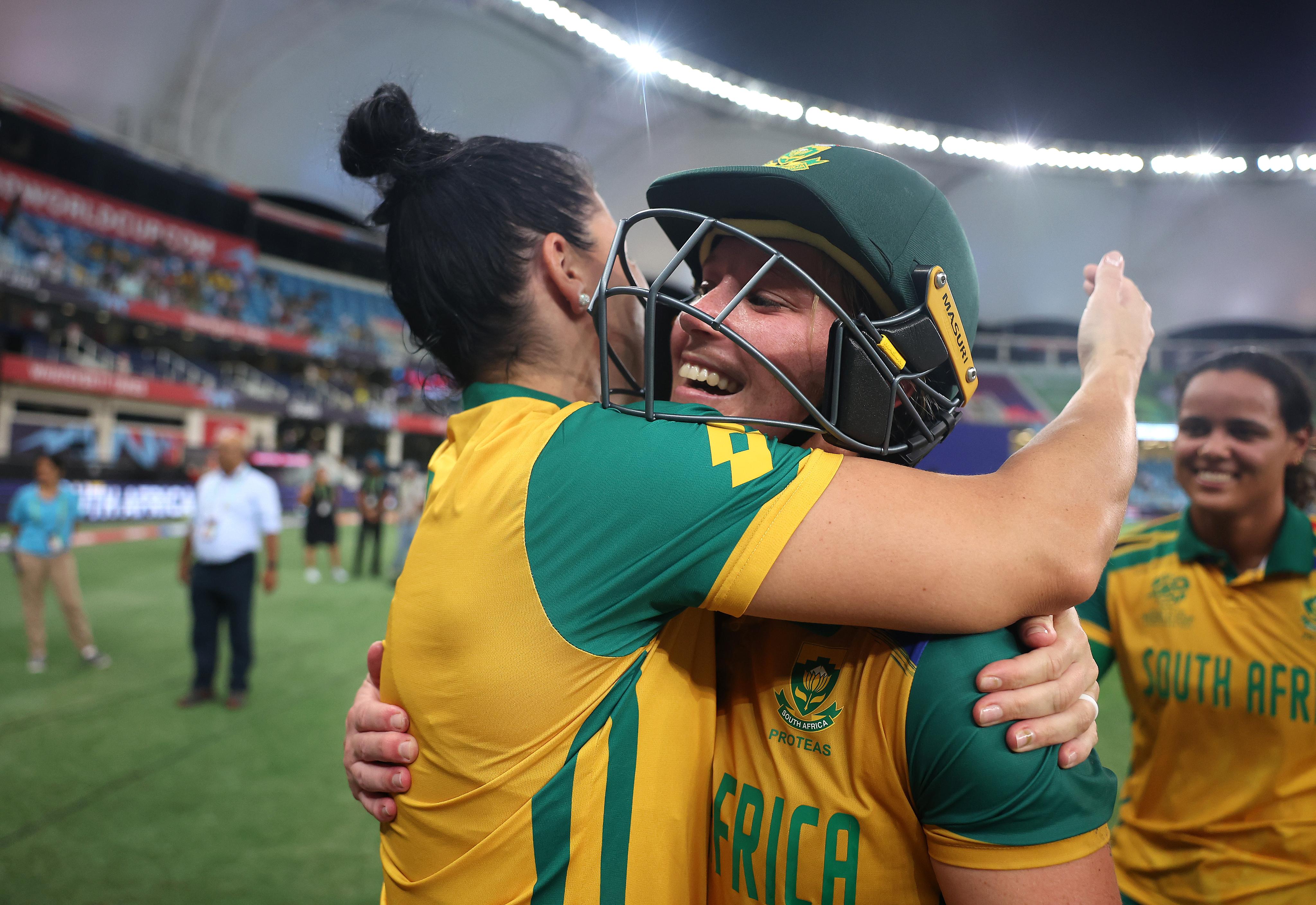 cricket Women's T20 World Cup Final South Africa vs New Zealand Clash for Title scr