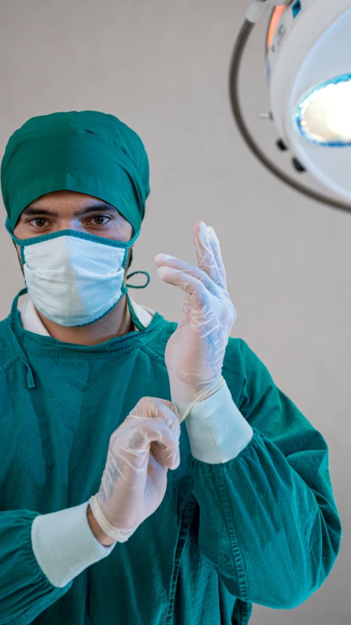 Career Guide: How to become a surgeon in India after 12th iwh