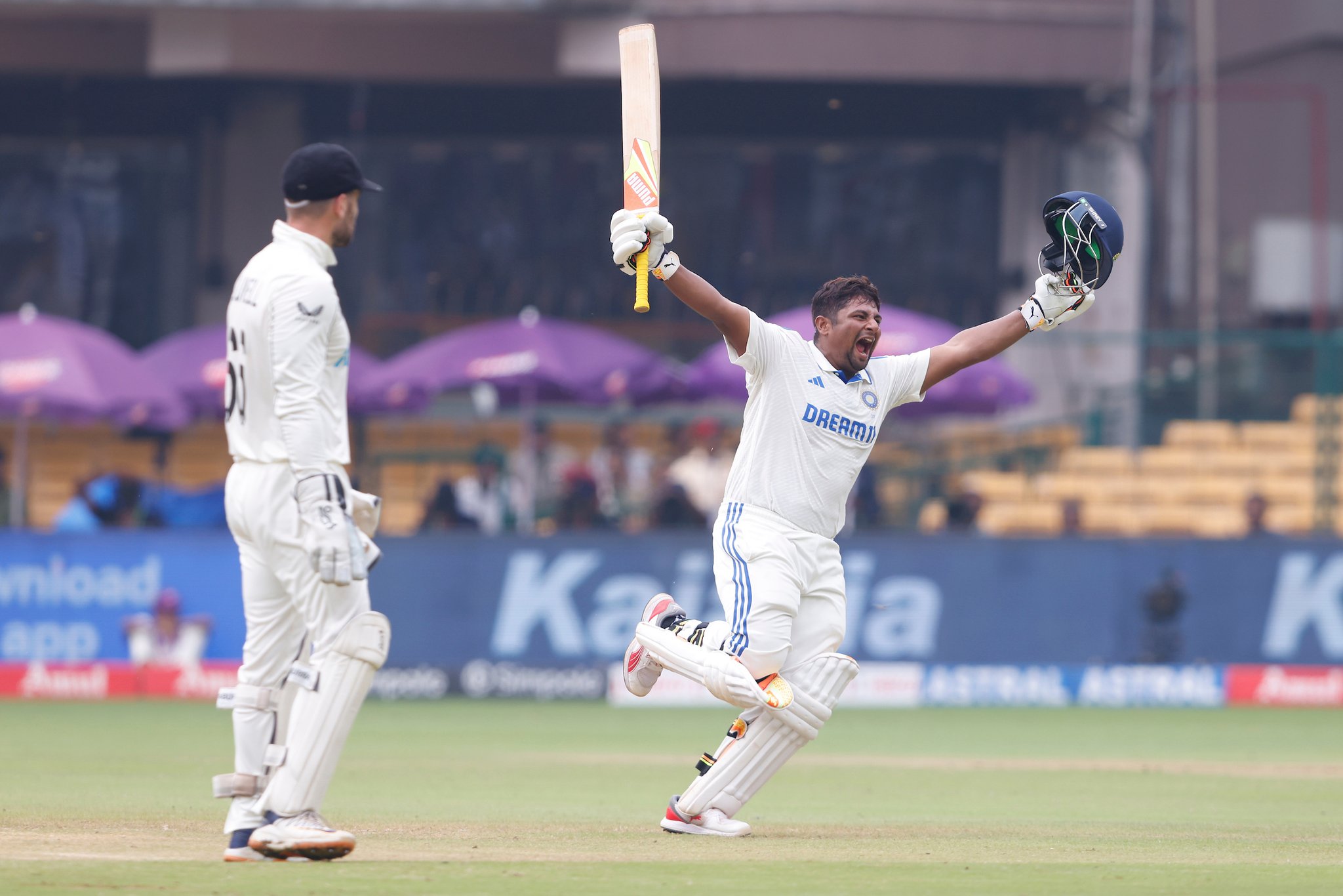 india vs new zealand first test rain stops play in bengaluru