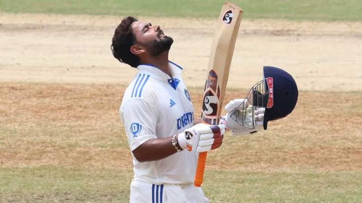 cricket Rishabh Pant: Fastest Indian Wicketkeeper to 2500 Test Runs scr