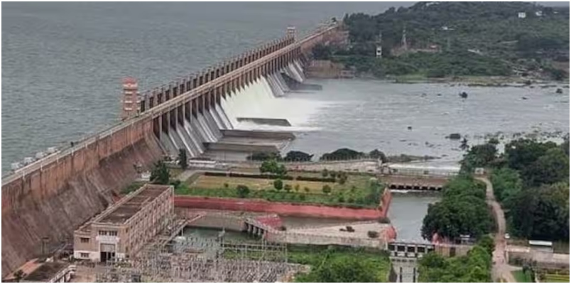 Sholayar Dam opens on October 20 Warning on the banks of Chalakkudy river