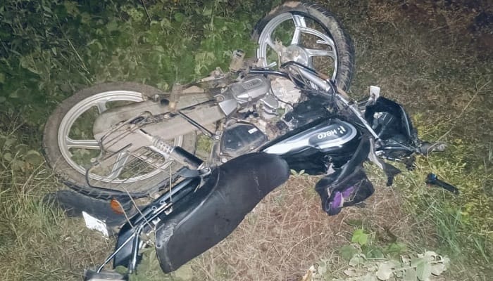 Two Killed due to Car Bike Accident in Hubballi grg 