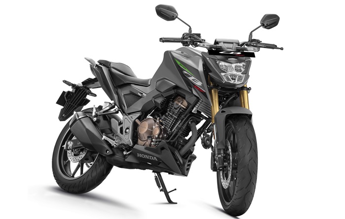 India first 300cc flex fuel bike Honda CB300F launched in India ckm